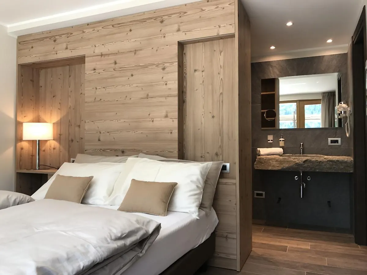 Hotel Le Cime Val Masino